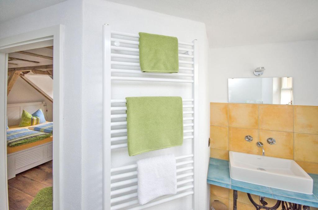 Pension Onkel Ernst Naumburg  Kamer foto